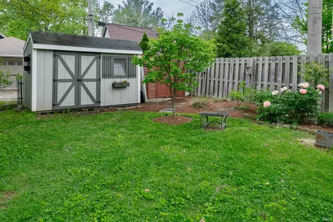 Exterior - 822 S Stull Ave, Bloomington, IN 47401 photo 9 of 10
