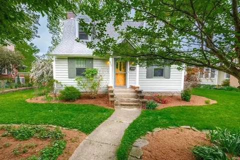 Exterior - 822 S Stull Ave, Bloomington, IN 47401 photo 2 of 10