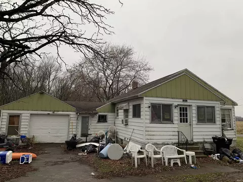 60293 Crumstown Hwy, North Liberty, IN 46554