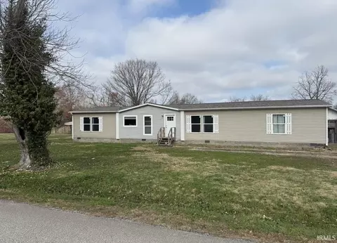 208 W Boone St, Gentryville, IN 47537