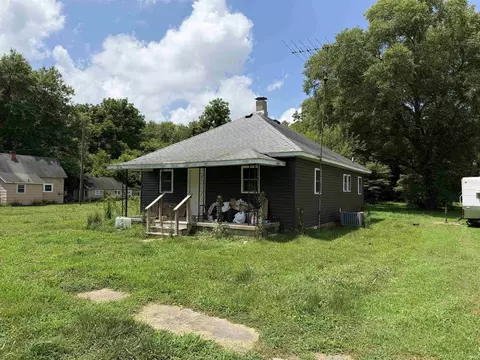 503 N Jenkins St, Carlisle, IN 47838