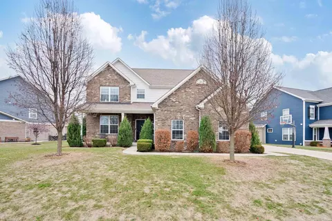 1065 Coral Springs Dr, Cicero, IN 46034