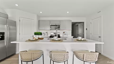 Kitchen - 12283 Hideout Pass, Fort Wayne, IN 46818 photo 1 of 3