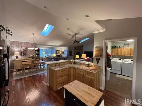 Kitchen - 12840 N 775 E Rd, Syracuse, IN 46567 photo 3 of 3