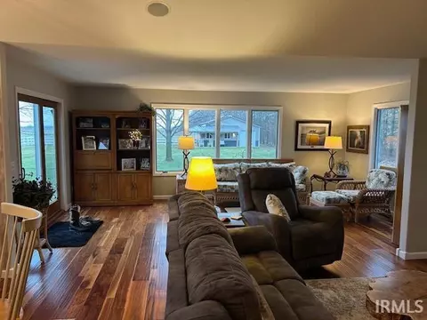 Living - 12840 N 775 E Rd, Syracuse, IN 46567 photo 3 of 5