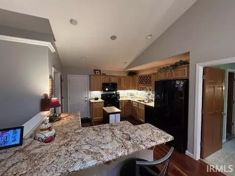 Kitchen - 12840 N 775 E Rd, Syracuse, IN 46567 photo 1 of 3