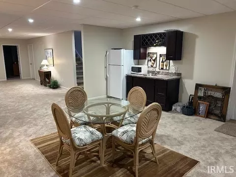 Dining - 12840 N 775 E Rd, Syracuse, IN 46567 photo 1 of 1