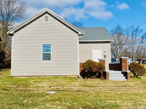 1212 E Walnut St, Boonville, IN 47601