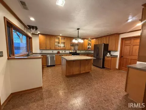 Kitchen - 453 W State Road 60 Rd, Mitchell, IN 47446 photo 1 of 4