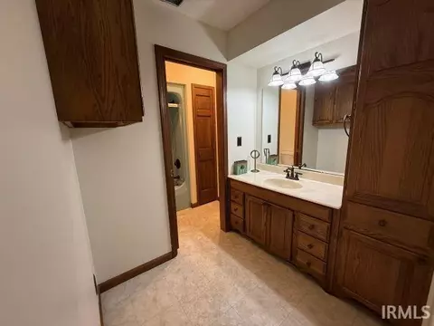 Bath - 453 W State Road 60 Rd, Mitchell, IN 47446 photo 1 of 3