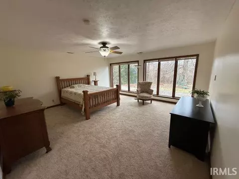 Bedroom - 453 W State Road 60 Rd, Mitchell, IN 47446 photo 3 of 3
