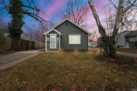 1044 Kenwood Ave, Fort Wayne, IN 46805