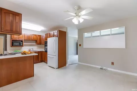 2845 S Brookside Dr, Bloomington, IN 47401 photo 9