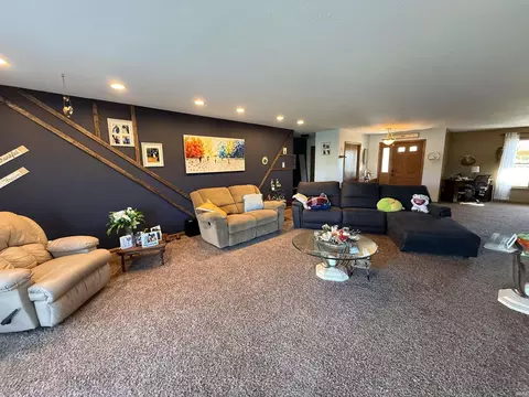Living - 1400 N 200 E, Lagrange, IN 46761 photo 3 of 3