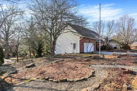 2910 E Winston St, Bloomington, IN 47401 photo 36