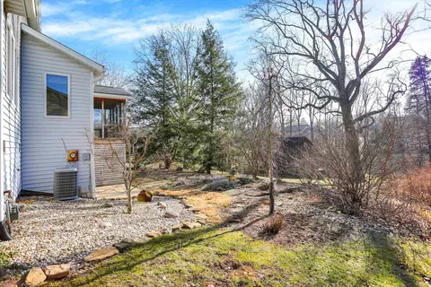 2910 E Winston St, Bloomington, IN 47401 photo 33