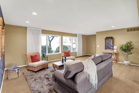 2910 E Winston St, Bloomington, IN 47401 photo 6