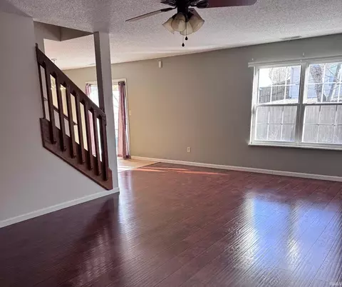Living - 527 S Cobblestone Ct, Bloomington, IN 47403 photo 1 of 2