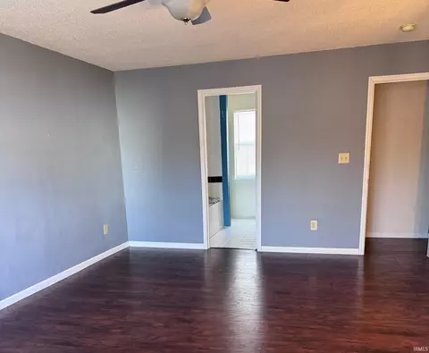 Bedroom - 527 S Cobblestone Ct, Bloomington, IN 47403 photo 1 of 6