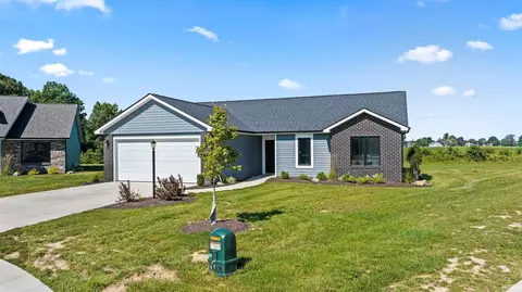 801 Lagonda Trl, Fort Wayne, IN 46818