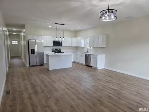 1254 N Stevens St, Mitchell, IN 47446 photo 5