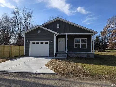 1254 N Stevens St, Mitchell, IN 47446 photo 1