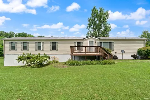 5137 N Vanlaningham Rd, Milltown, IN 47145