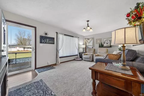 212 E Davis St, Sweetser, IN 46987 photo 6