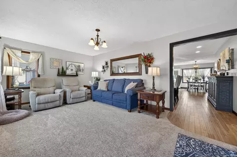 212 E Davis St, Sweetser, IN 46987 photo 7
