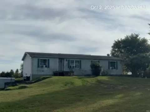 2716 E 450 Rd, La Porte, IN 46350