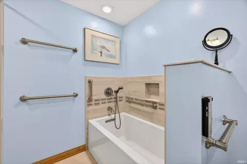 1107 E Azalea Ln, Bloomington, IN 47401 photo 17