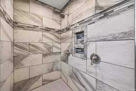 Bath - 315 E Walnut St, Odon, IN 47562 photo 3 of 4