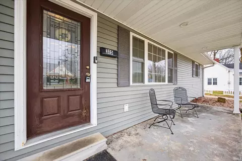 Exterior - 315 E Walnut St, Odon, IN 47562 photo 6 of 7
