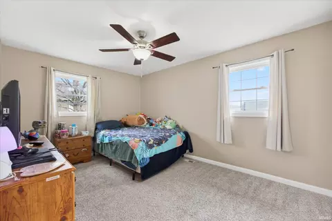 Bedroom - 315 E Walnut St, Odon, IN 47562 photo 8 of 9