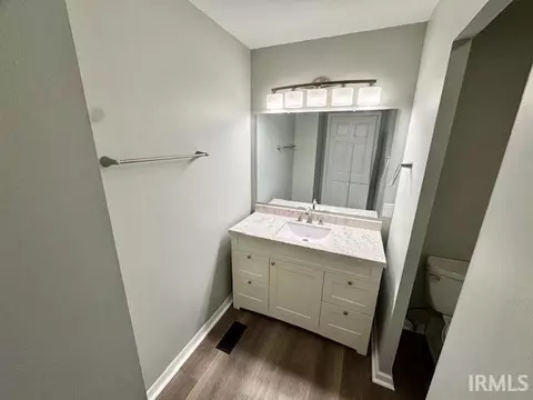 Bath - 2505 Kickapoo Dr, Lafayette, IN 47909 photo 1 of 5