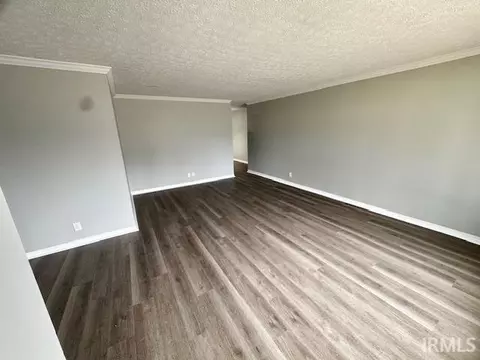 Living - 2505 Kickapoo Dr, Lafayette, IN 47909 photo 1 of 3