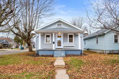 425 S Hutchinson Ave, Muncie, IN 47303