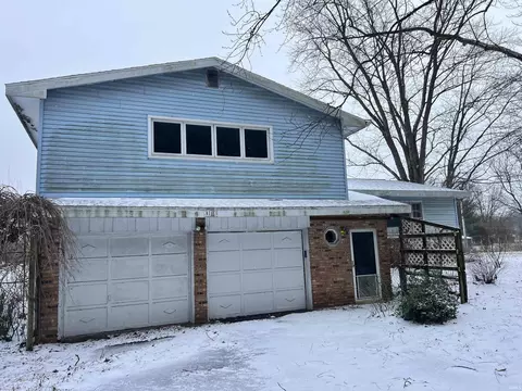 3133 River Dr, Rochester, IN 46975