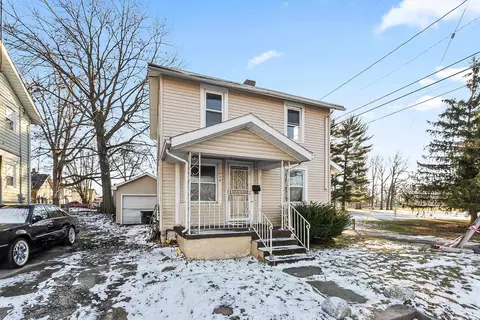 1024 Eckart St, Fort Wayne, IN 46806