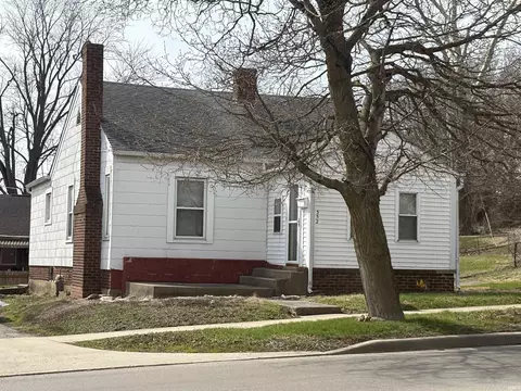 352 N Broadway St, Peru, IN 46970