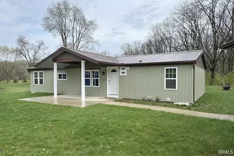 14483 County Road 8, Middlebury, IN 46540