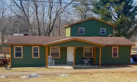 1706 N Orchard Rd, Rockport, IN 47635