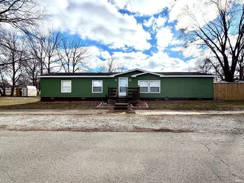 308 W Brook St, Mitchell, IN 47446 photo 2