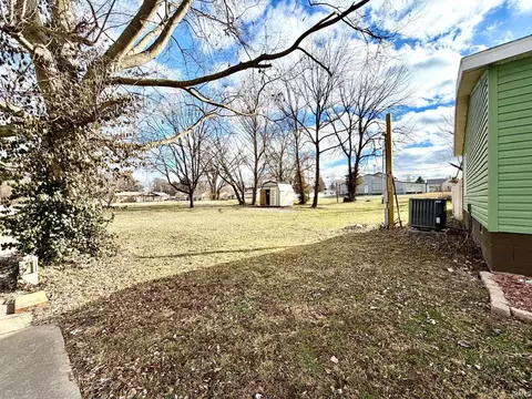 308 W Brook St, Mitchell, IN 47446 photo 34