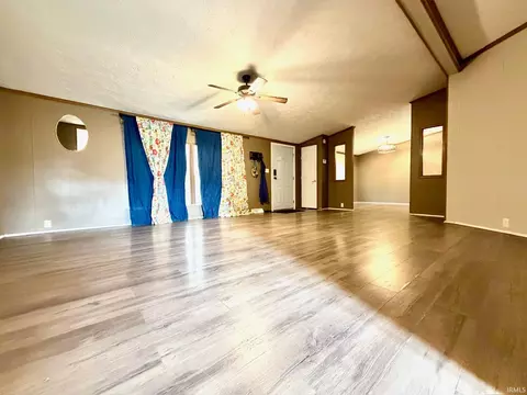 308 W Brook St, Mitchell, IN 47446 photo 10