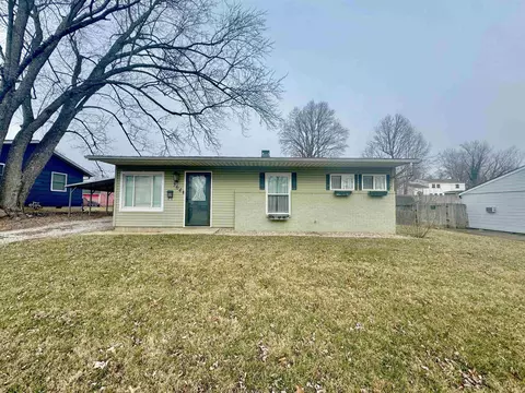 364 S Cedar Dr, Ellettsville, IN 47429