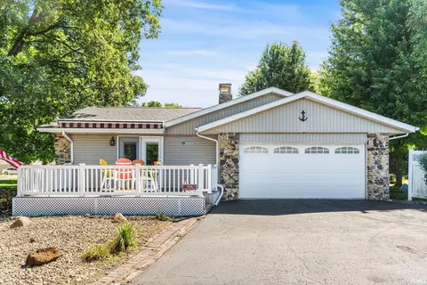 5008 E Shady Point Dr, Monticello, IN 47960