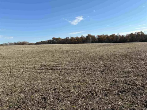 334 Decker Rd, Boonville, IN 47601