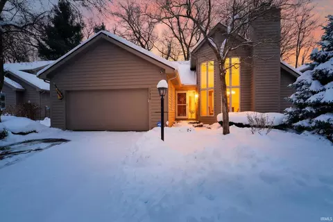 17916 Ashmont Pl, South Bend, IN 46635