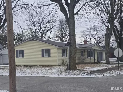 Exterior - 401 E Second St, Fairmount, IN 46928 photo 2 of 4
